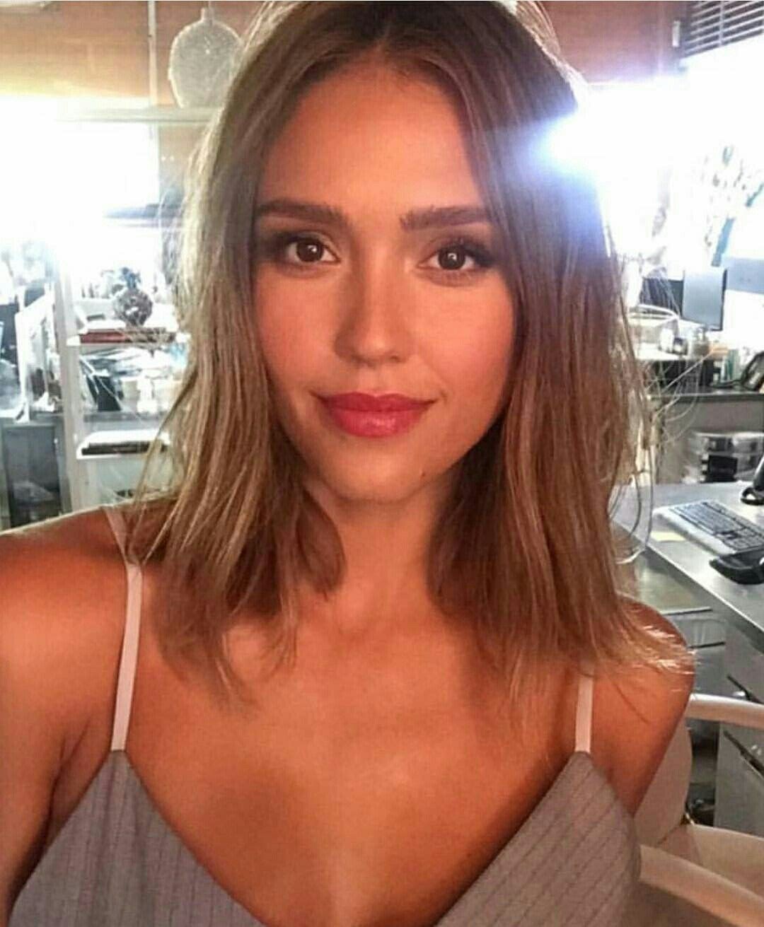 Jessica Alba Diet and Workout