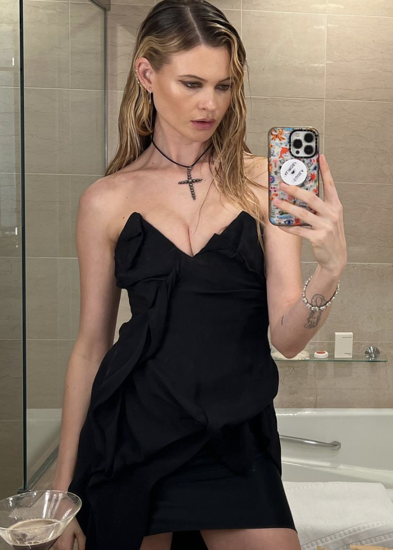 Behati Prinsloo Diet and Workout