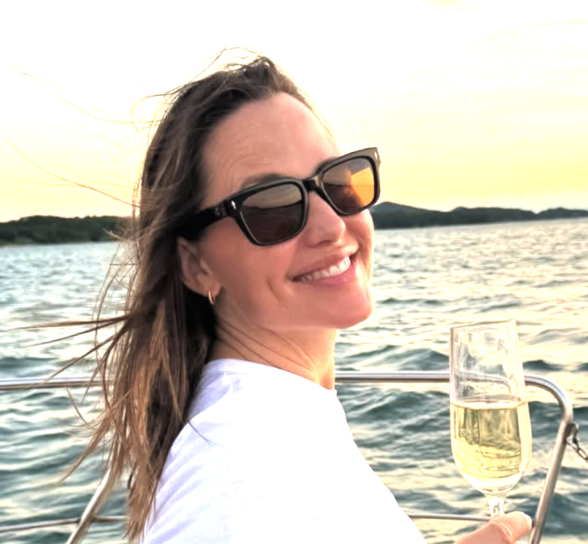 Celeb-Approved Micro Workouts for Busy Moms That Actually Burn Fat